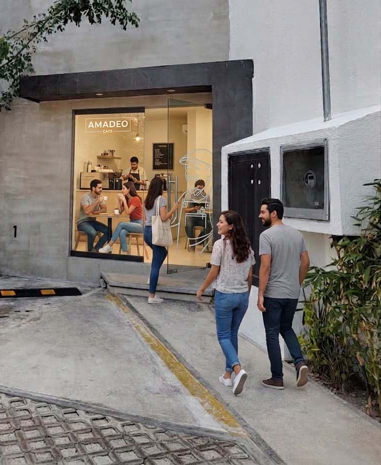 Clientes Amadeo Cafe